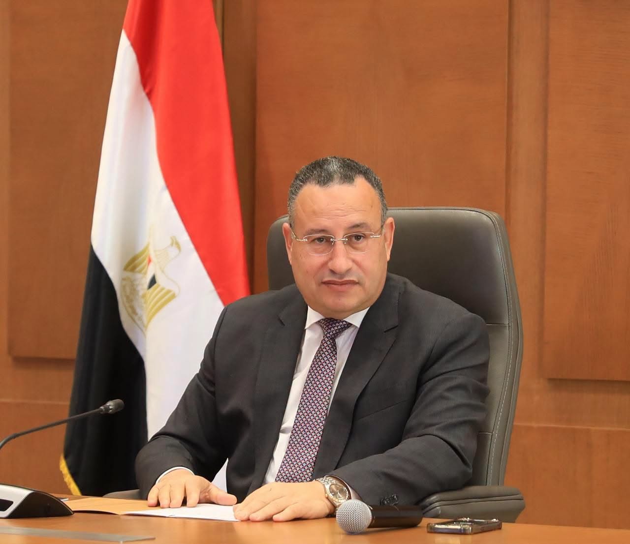 الدكتور عبدالعزيز قنصوة وزير التعليم العالي